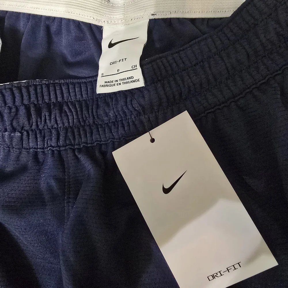 Nike Men's Athletic Shorts in Navy and Red - Picture 9 of 10